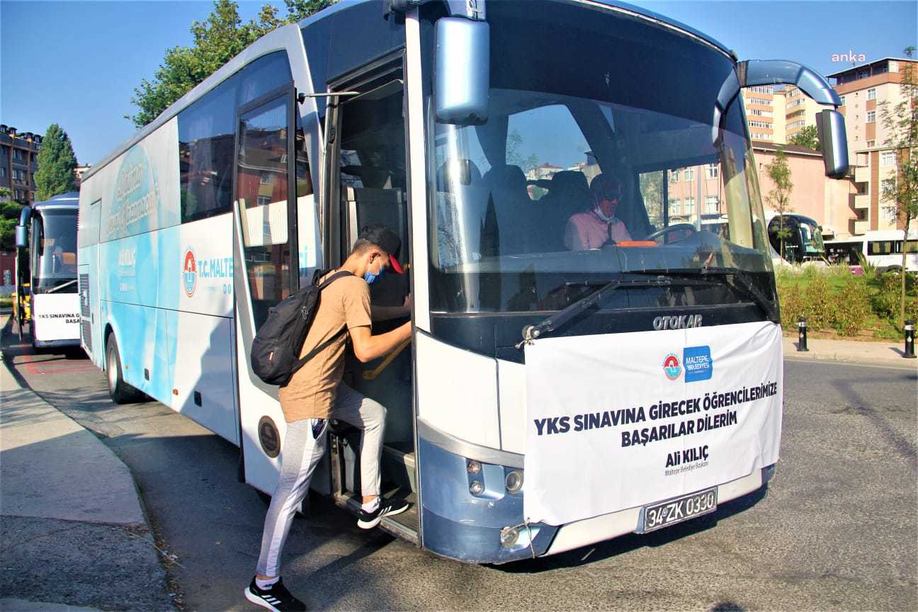 MALTEPE BELEDİYESİ, ÜNİVERSİTE ADAYLARINI SINAVA TAŞIDI