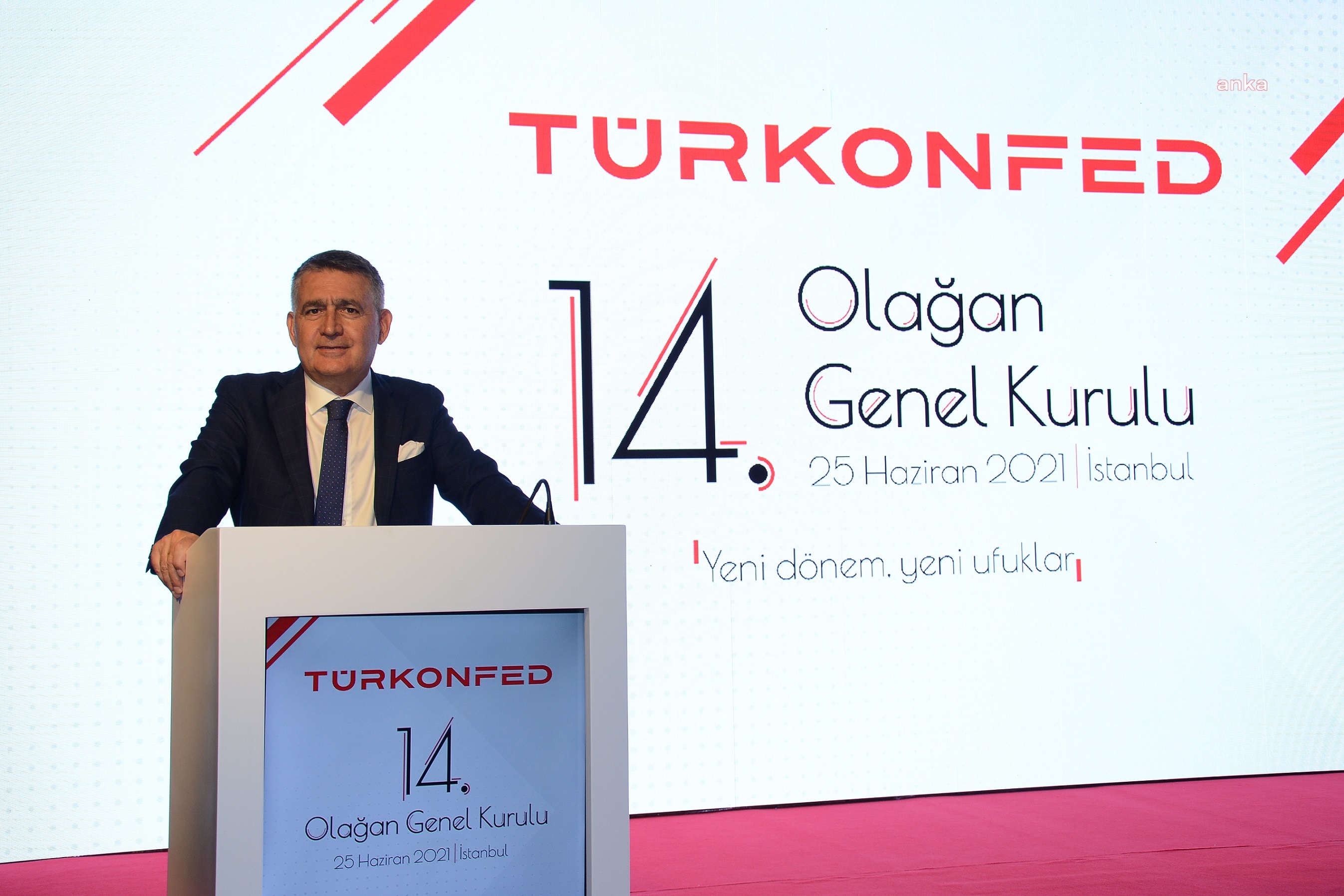 TÜRKONFED BAŞKANI: “ACİL OLARAK YENİ BİR EKONOMİK PROGRAMA İHTİYAÇ VAR”