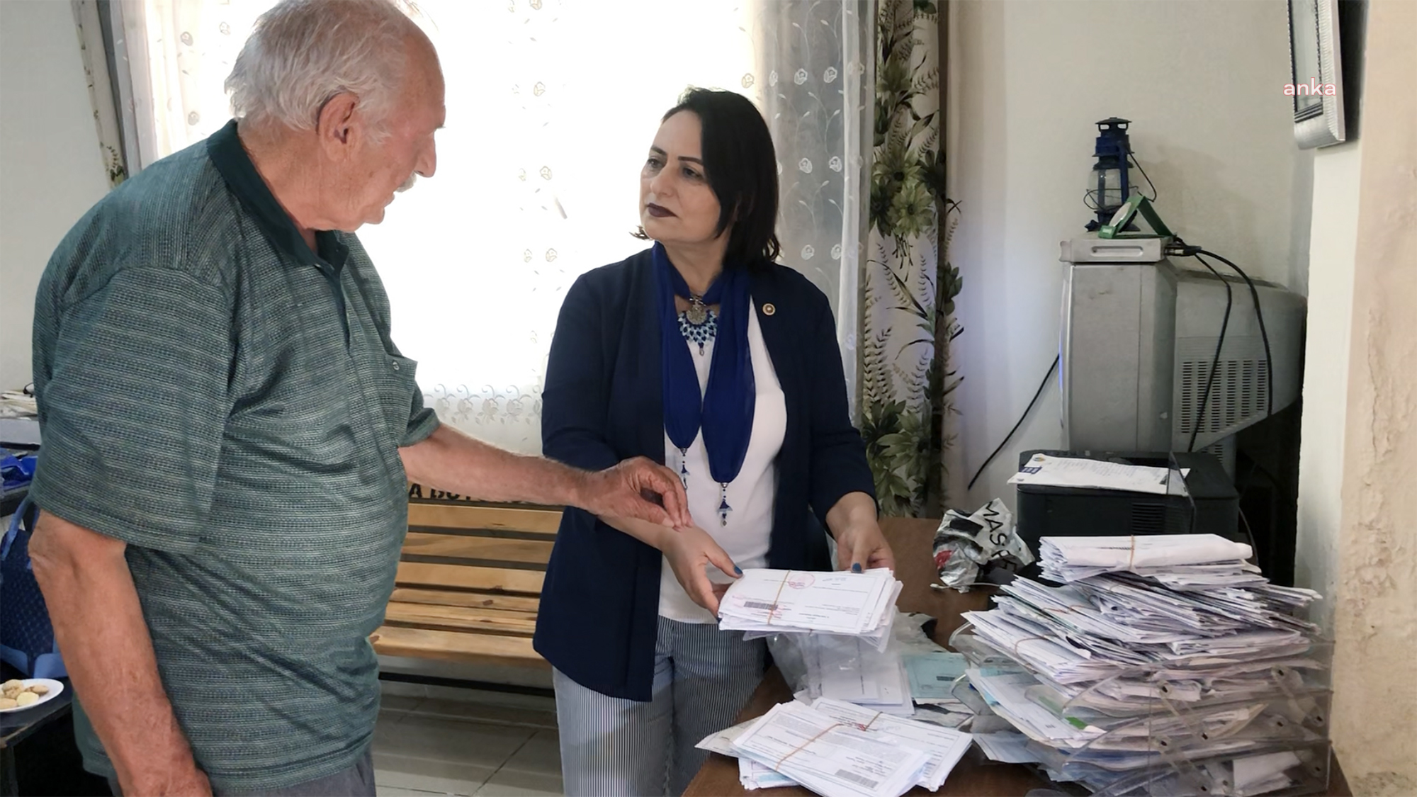 CHP'Lİ ŞEVKİN: "VATANDAŞ İCRA VE CEZA TEBLİGATLARINI ALMAYA CESARET EDEMİYOR"