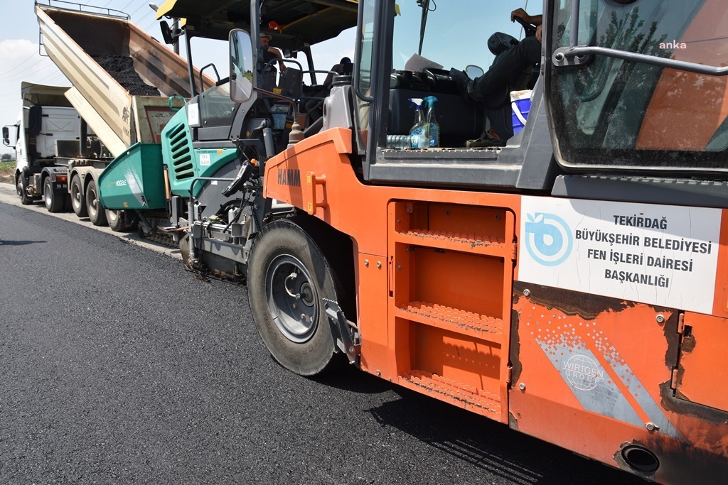 TEKİRDAĞ BÜYÜKŞEHİR BELEDİYESİ, YOL ÇALIŞMALARINA HIZ VERDİ