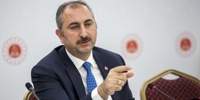 ADALET BAKANI ABDULHAMİT GÜL'DEN 23 NİSAN MESAJI