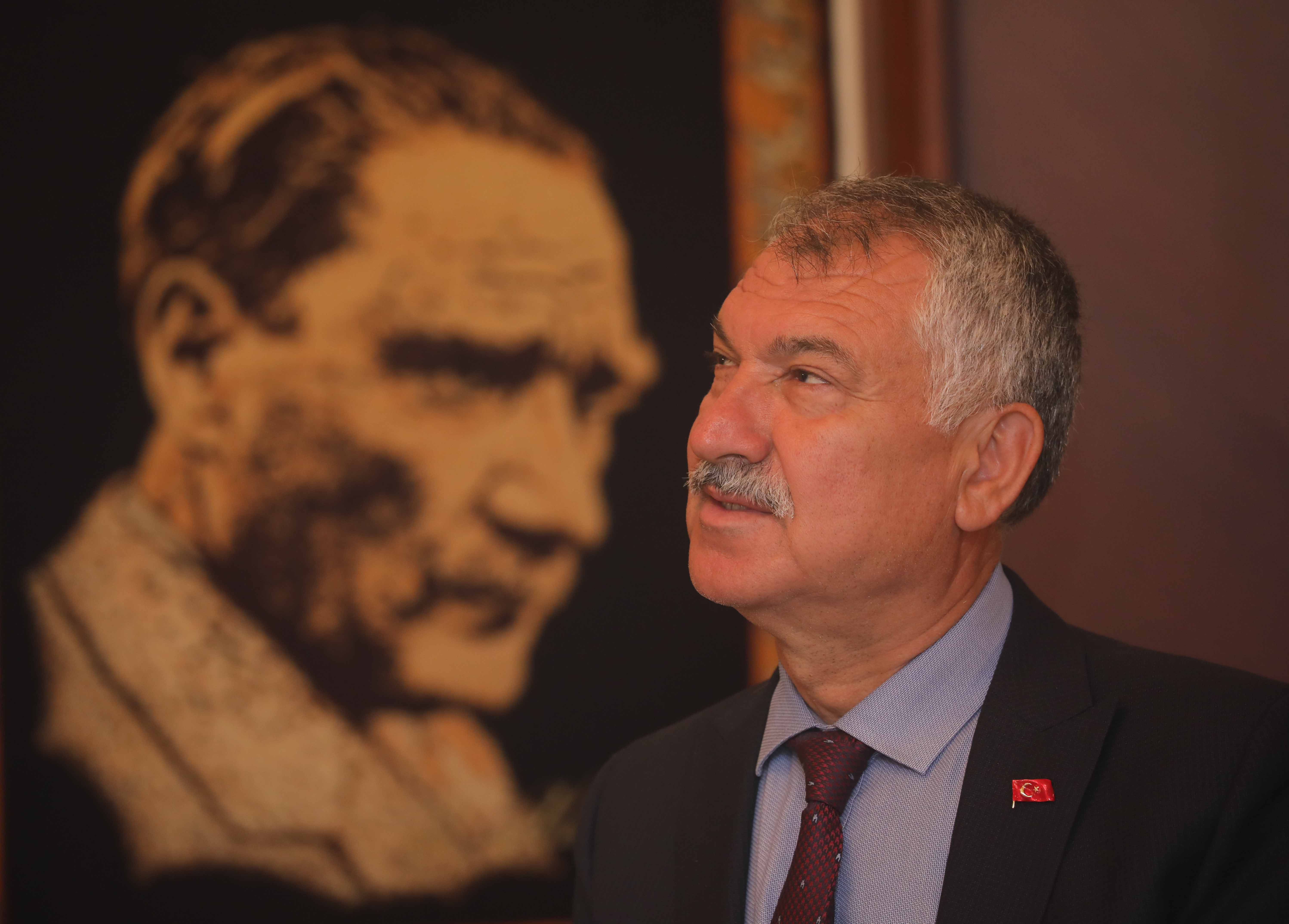 ZEYDAN KARALAR'DAN 23 NİSAN MESAJI