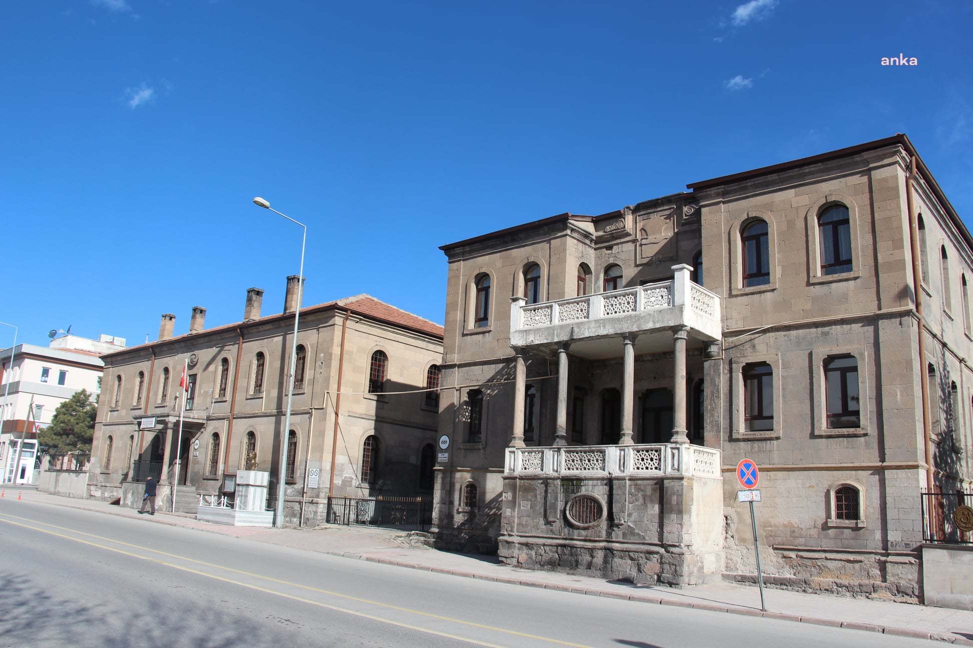 KAYSERİ DEVELİ’DEKİ TARİHİ ASKERLİK ŞUBESİ MÜZE, LOJMANLARI KÜTÜPHANE OLACAK