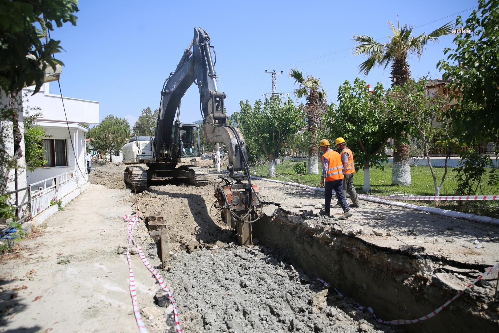ASKİ'DEN DAVUTLAR-GÜZELÇAMLI KANALİZASYON HATTI'NA ÖNEMLİ YATIRIM