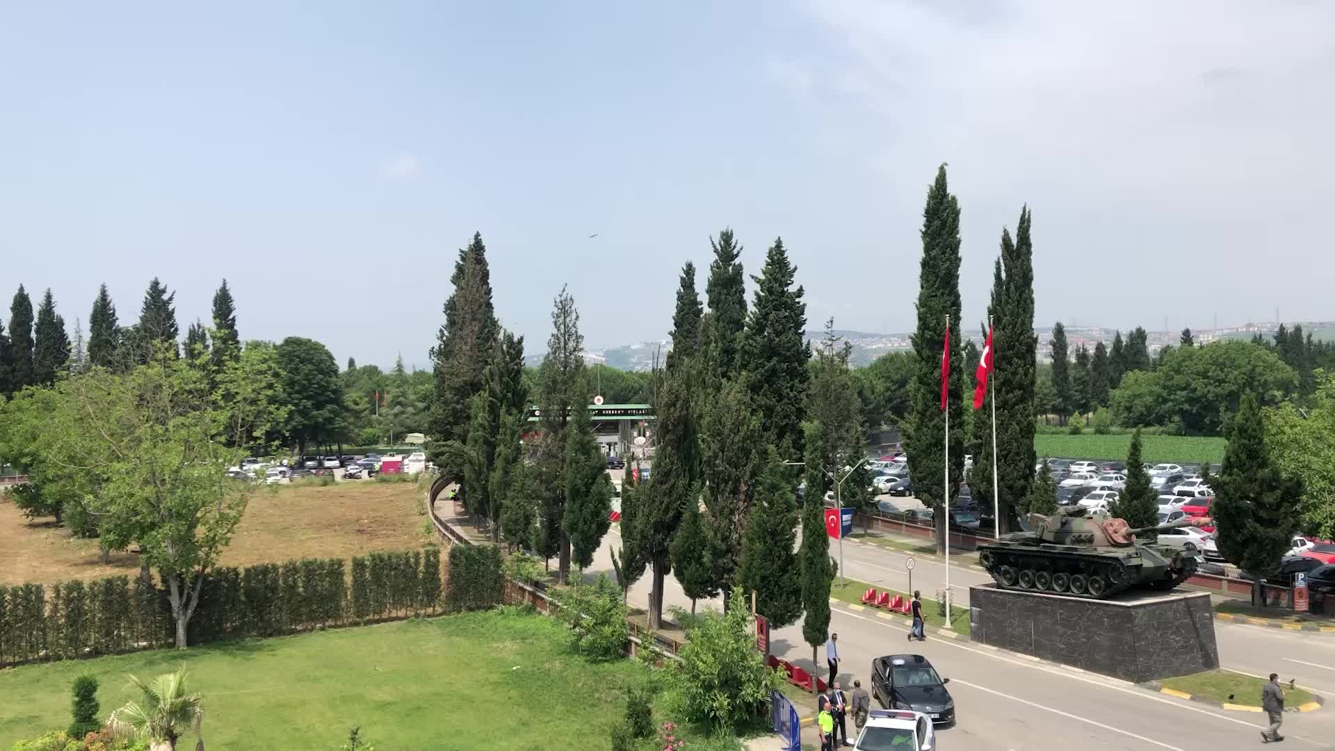 ERDOĞAN, SAKARYA'DAKİ TANK PALET FABRİKASI'NDA