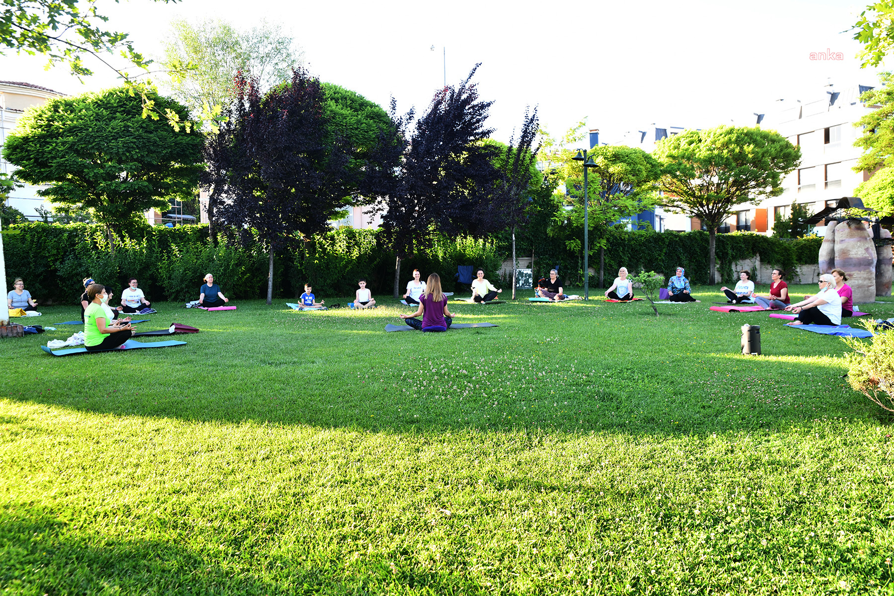 TEPEBAŞI BELEDEYESİ’NDEN AÇIK HAVADA YOGA HUZURU