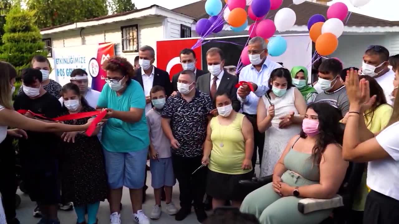MERSİN BÜYÜKŞEHİR’İN “ENGELSİZ YAŞAM PARKI”NDA TÜRKİYE’DE BİR İLK: GELİŞİMSEL OYUN GRUBU