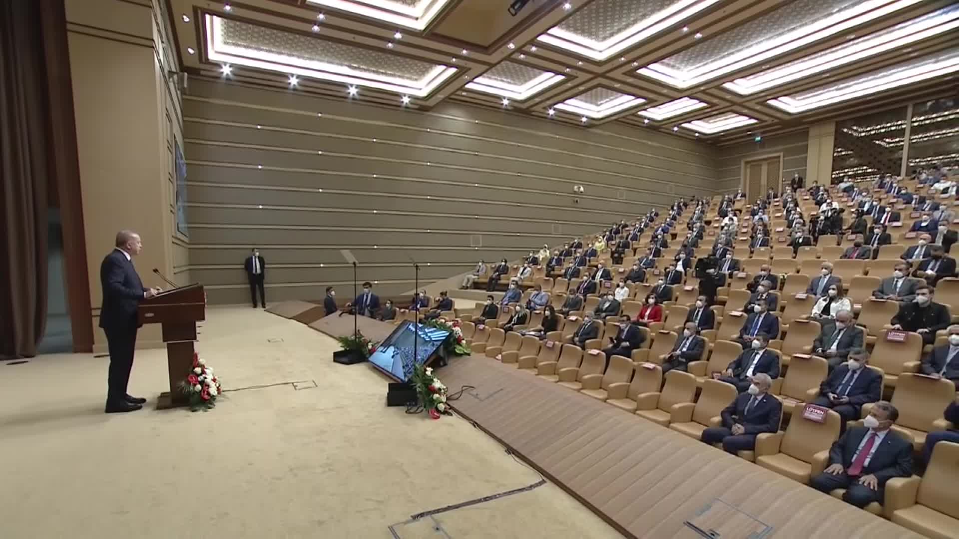 ERDOĞAN: “SUDA KAYIP KAÇAK ORANININ YÜZDE 38’LERDEN YÜZDE 25’LERE DÜŞÜRÜLMESİ İÇİN ÇALIŞMALAR DEVAM EDİYOR”