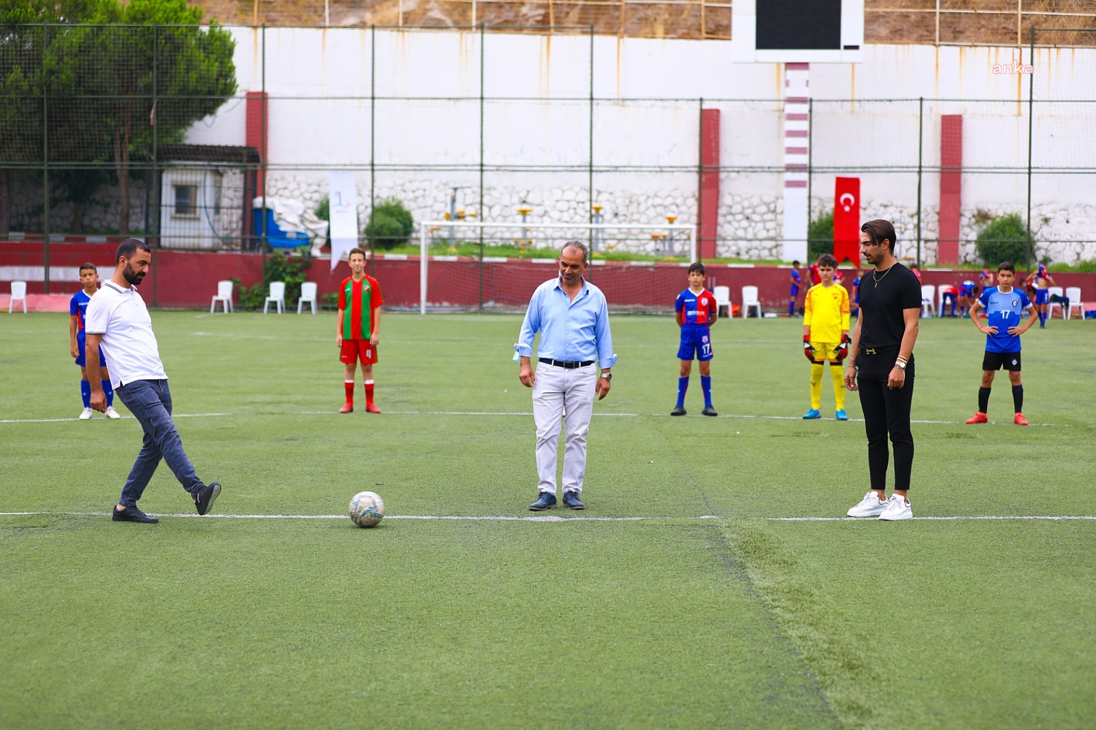 BAYRAKLI BELEDİYESİ'NDEN ANLAMLI TURNUVA