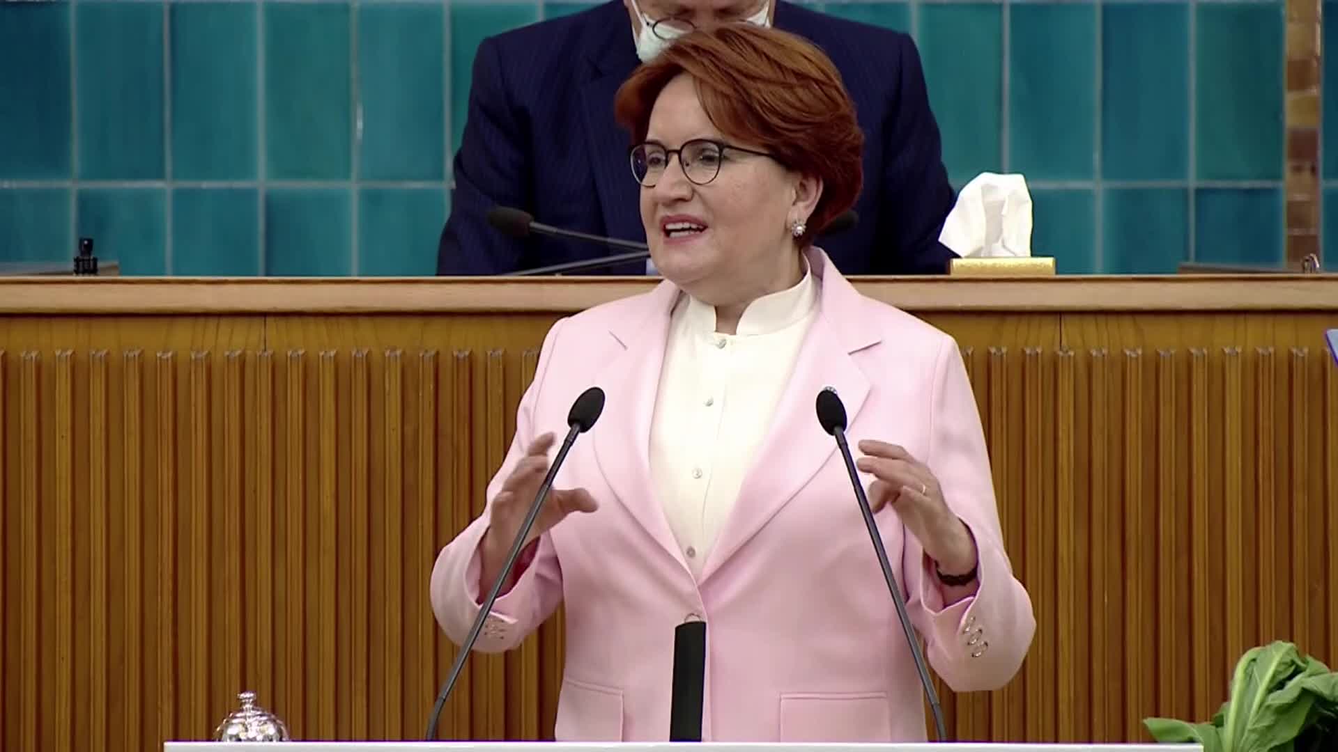 AKŞENER’DEN ZAM TEPKİSİ: "CEBİNDE AKREP OLANLAR, MİLLETİ YOLMAYA GELİNCE SINIR TANIMIYORLAR"