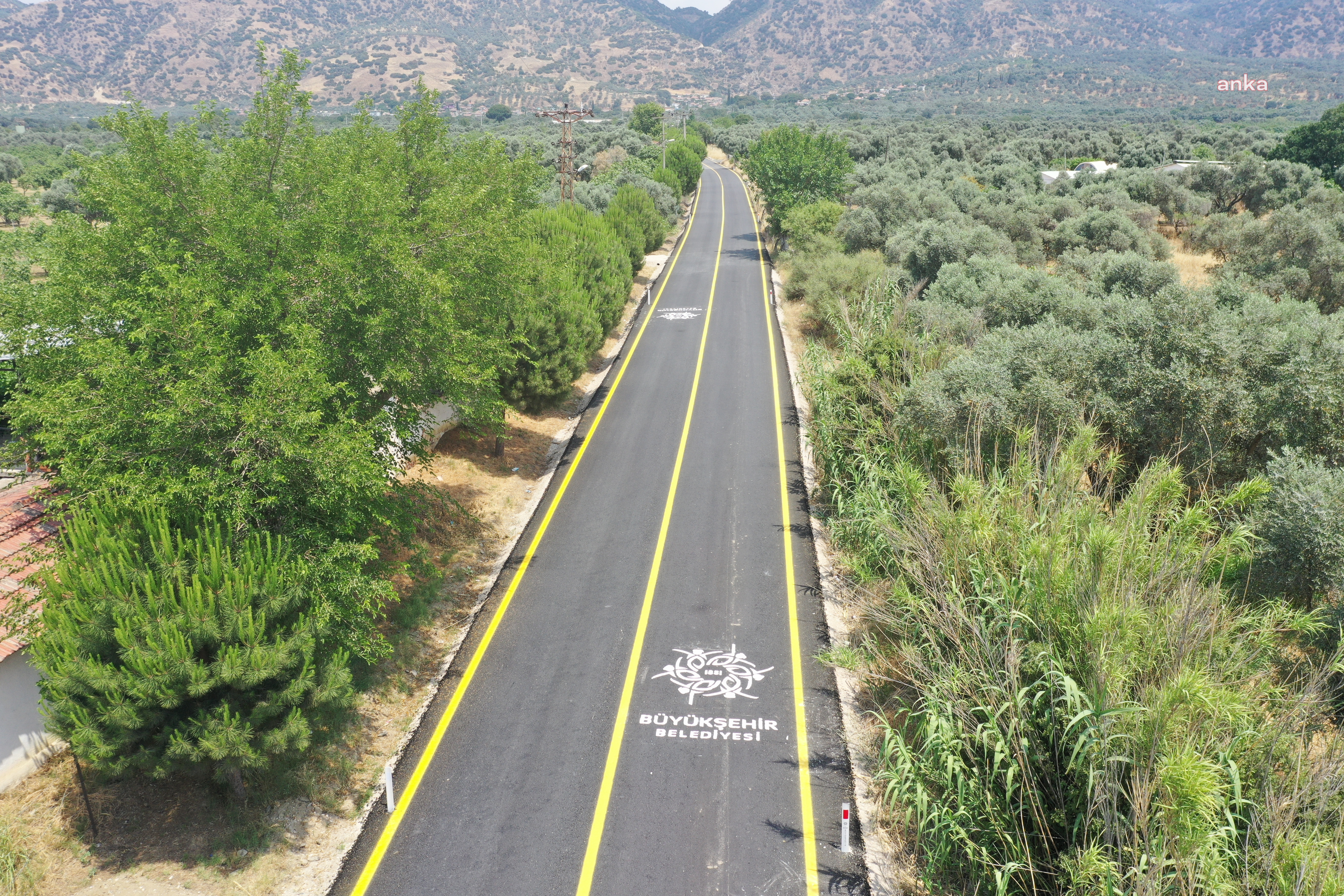 AYDIN BÜYÜKŞEHİR BELEDİYESİ, YOL ÇALIŞMALARINA DEVAM EDİYOR
