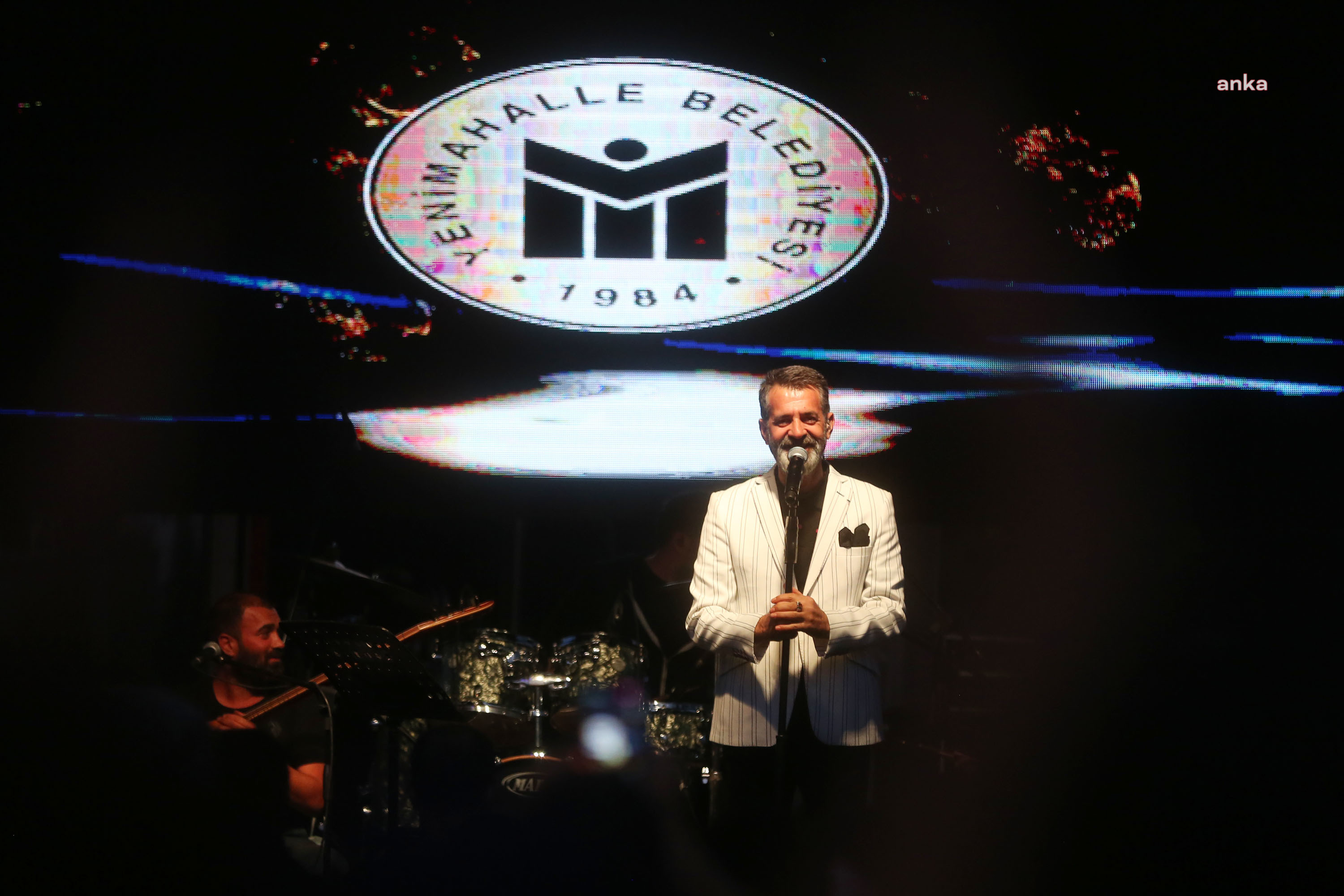 YENİMAHALLE’DE YAZ EĞLENCESİ “TÜRKÜ FESTİVALİ” İLE BAŞLADI