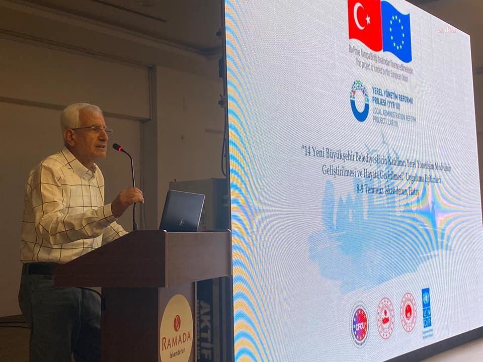 ARSUZ BELEDİYE BAŞKANI GÜVEN, KENT İÇİ PAYDAŞLARLA BİR ARAYA GELDİ