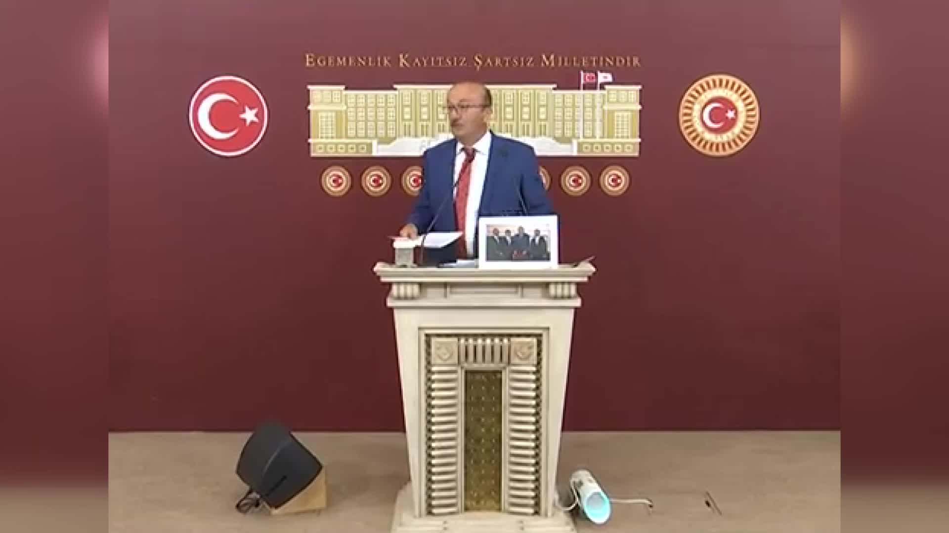 BEKAROĞLU'NDAN KARA PARA VE VARLIK BARIŞI YORUMU: "GAZETECİSİ, BÜROKRATI, SAVCISI, BAKANI HEPSİ BU İŞİN İÇİNDE, MAALESEF TBMM DE"
