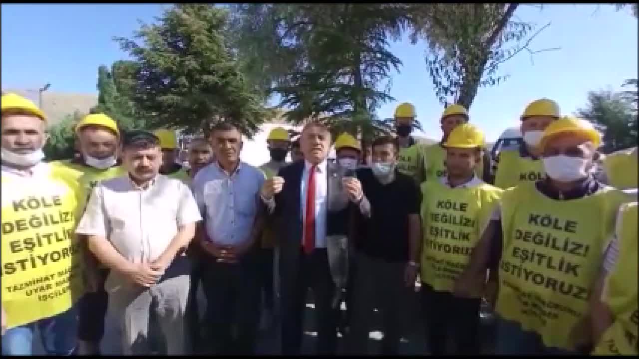 SOMALI İŞÇİLER TRAFİK KAZASI GEÇİRDİ: 2 İŞÇİ HAYATINI KAYBETTİ