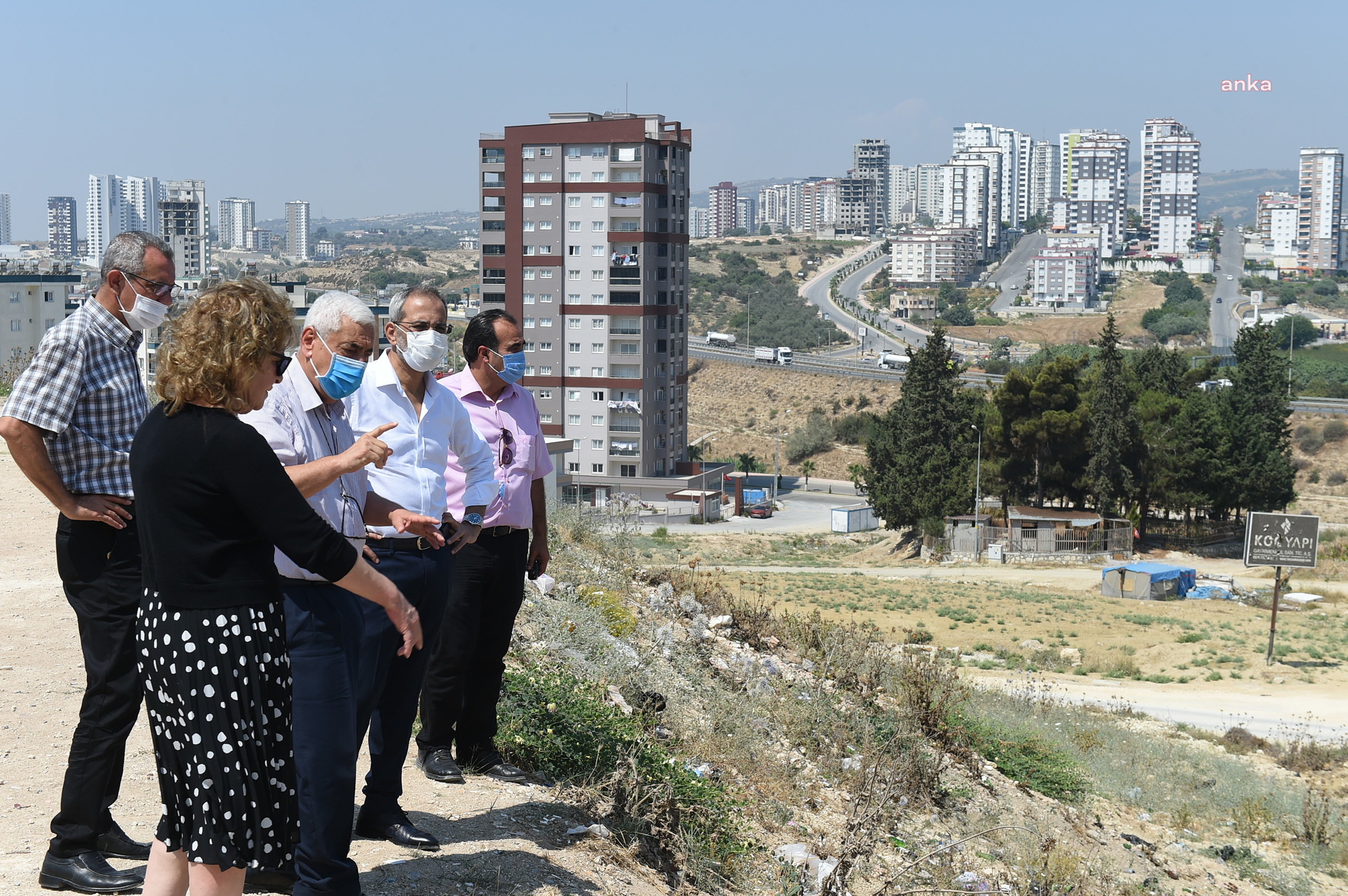 TARSUS BELEDİYE BAŞKANI BOZDOĞAN'DAN YAPIMI DEVAM EDEN TESİSLERDE İNCELEME