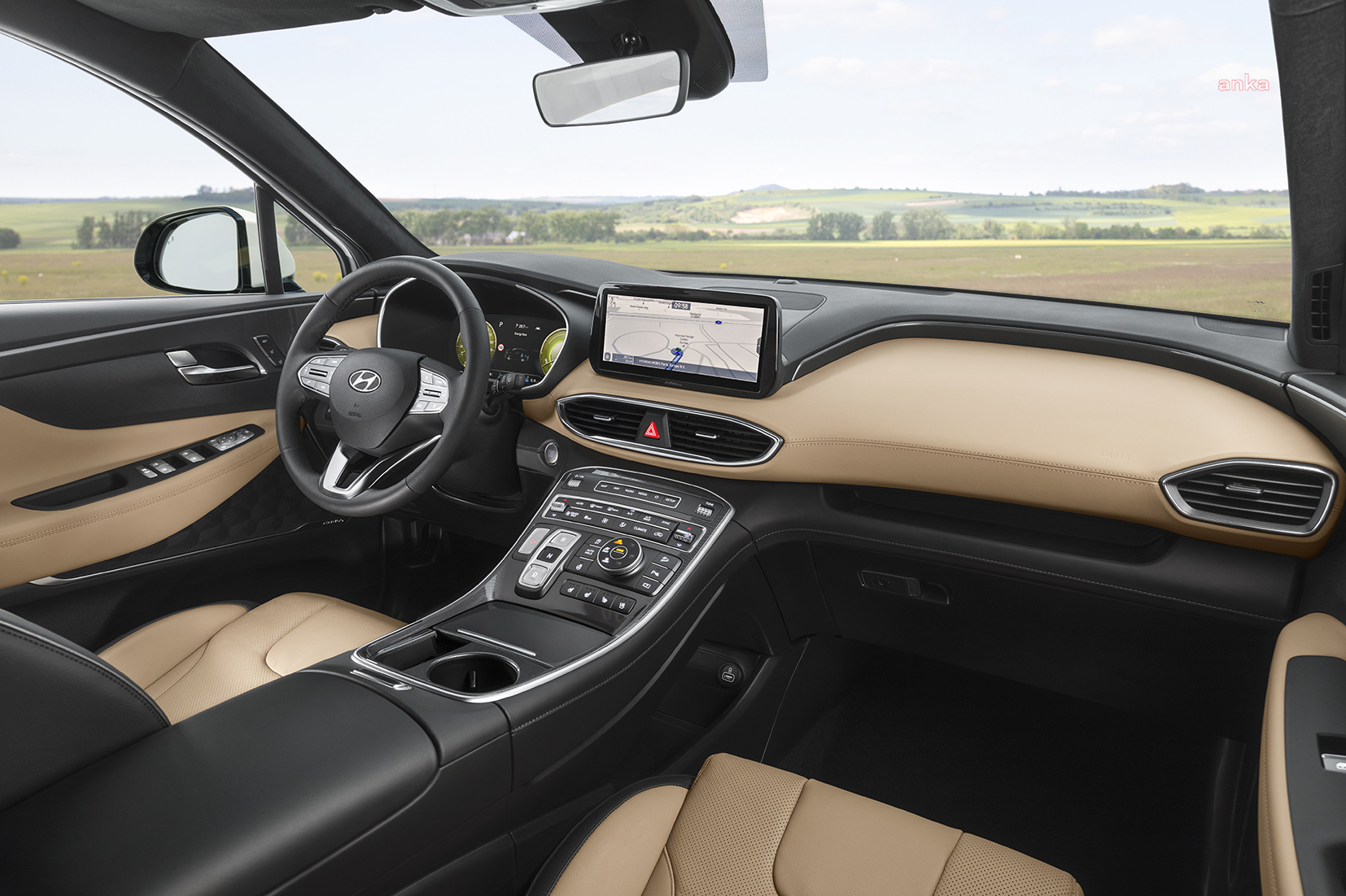 HYUNDAI ASSAN BİR HAFTADA İKİ YENİ MODELİ SATIŞA SUNDU