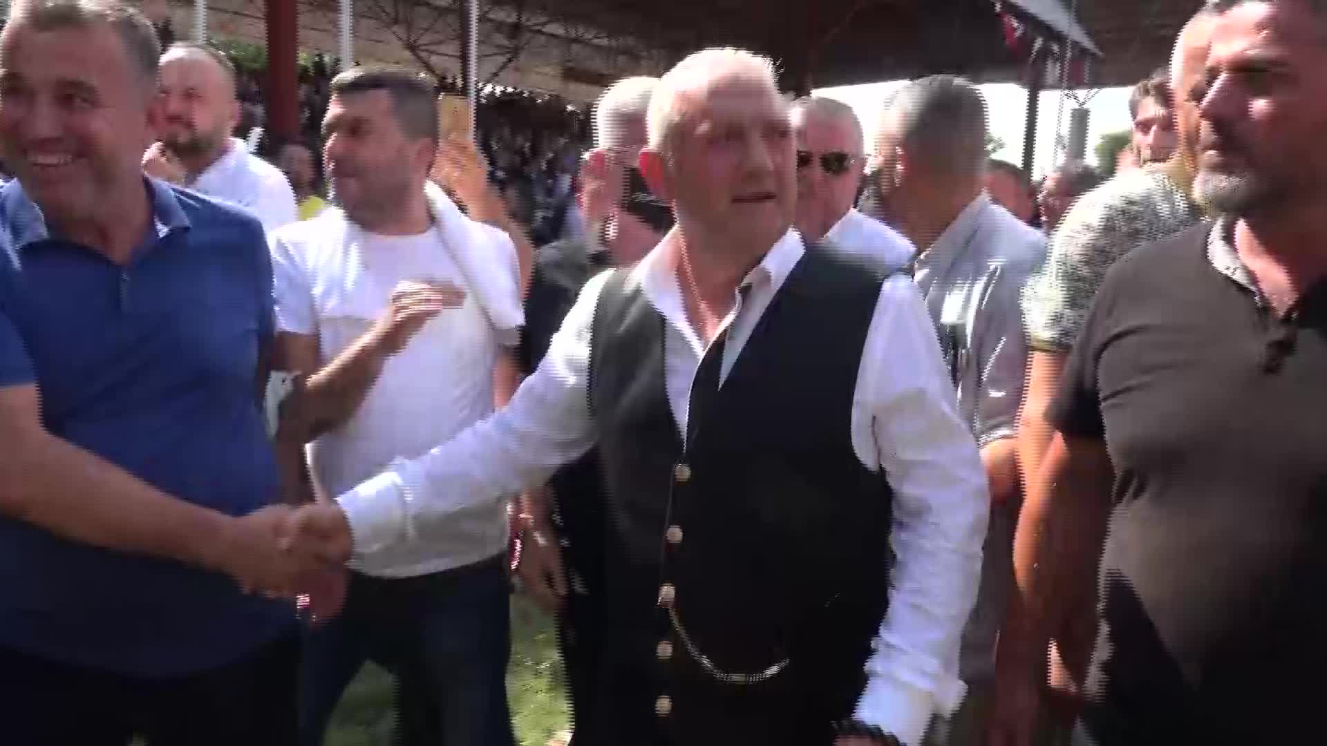 KIRKPINAR'DA AĞA DEĞİŞMEDİ: SEYFETTİN SELİM 1 MİLYON 22 BİN LİRAYA 13. KEZ KIRKPINAR AĞASI OLDU
