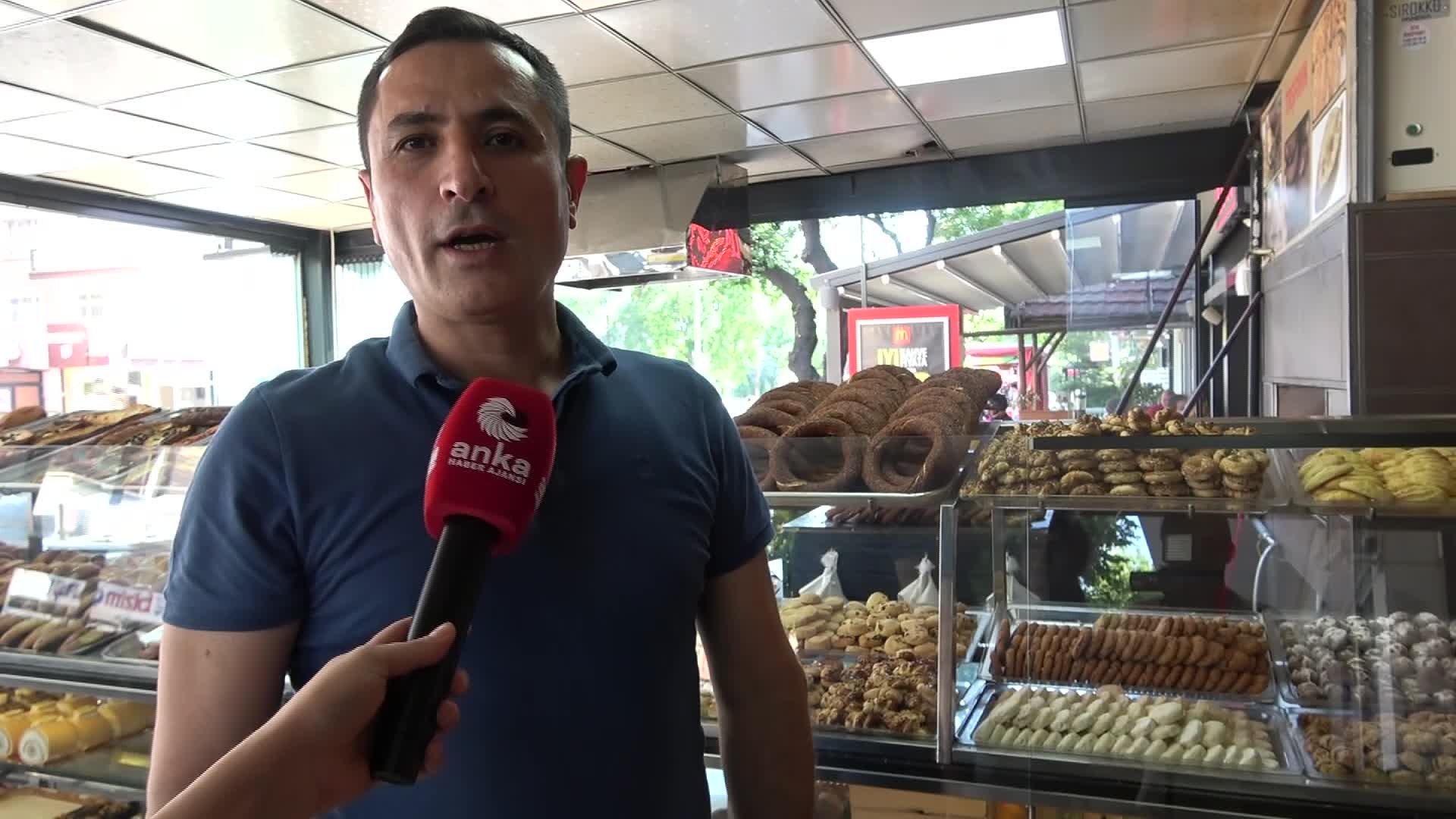 ANKARA SİMİTÇİLER ODASI'NDAN 'YÜZDE 25'LİK ZAM' SAVUNMASI: "HAM MADDE BÖYLE GİDERSE 3 LİRA KAPIDA”