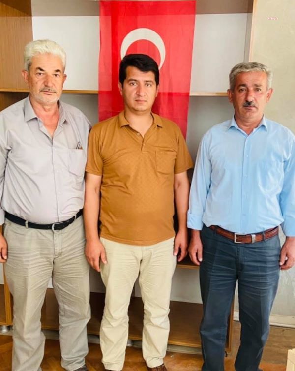 TÜTÜN PROTESTOSUNDA MHP'Lİ MECLİS ÜYESİ DE TUTUKLANDI, 6 KİŞİ MHP'DEN İSTİFA ETTİ