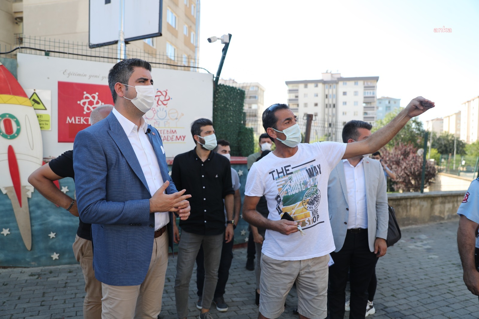 KARTAL BELEDİYESİ'NİN YOL SEFERBERLİĞİ SÜRÜYOR