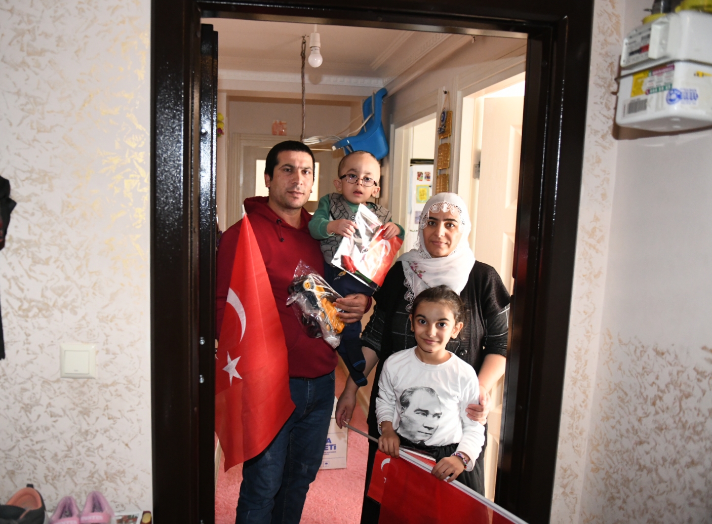ESENYURT BELEDİYESİ’NDEN ÇOCUKLARA 23 NİSAN SÜRPRİZİ
