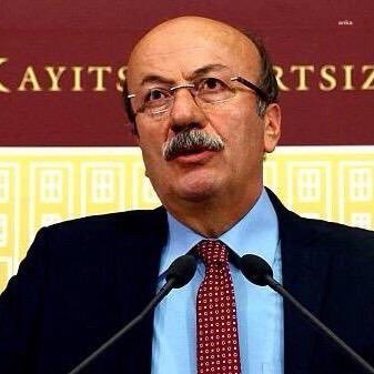 CHP'Lİ BEKAROĞLU, FUAT OKTAY'A CAMİ ISITMA GİDERLERİNİ SORDU. OKTAY, CAMİ AYDINLATMA GİDERLERİNİ ANLATTI