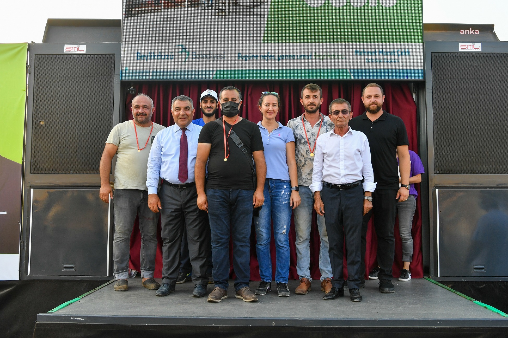 BEYLİKDÜZÜ BELEDİYESİ, EN TEMİZ KURBAN ÇADIRLARININ SAHİPLERİNİ ALTINLA ÖDÜLLENDİRDİ