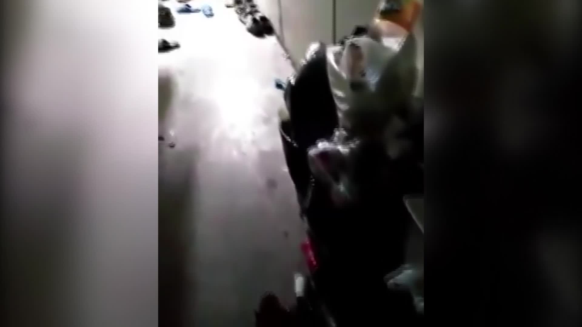 HİLTON MALL OF İSTANBUL OTELİNİN ŞANTİYESİNDE ÇALIŞAN İŞÇİLER: SALGINA KARŞI GEREKLİ ÖNLEMLER ALINMIYOR