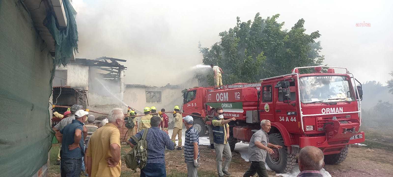 ORMANCILAR TEKİRDAĞ ŞARKÖY’DE EVDE ÇIKAN YANGINI SÖNDÜRDÜ