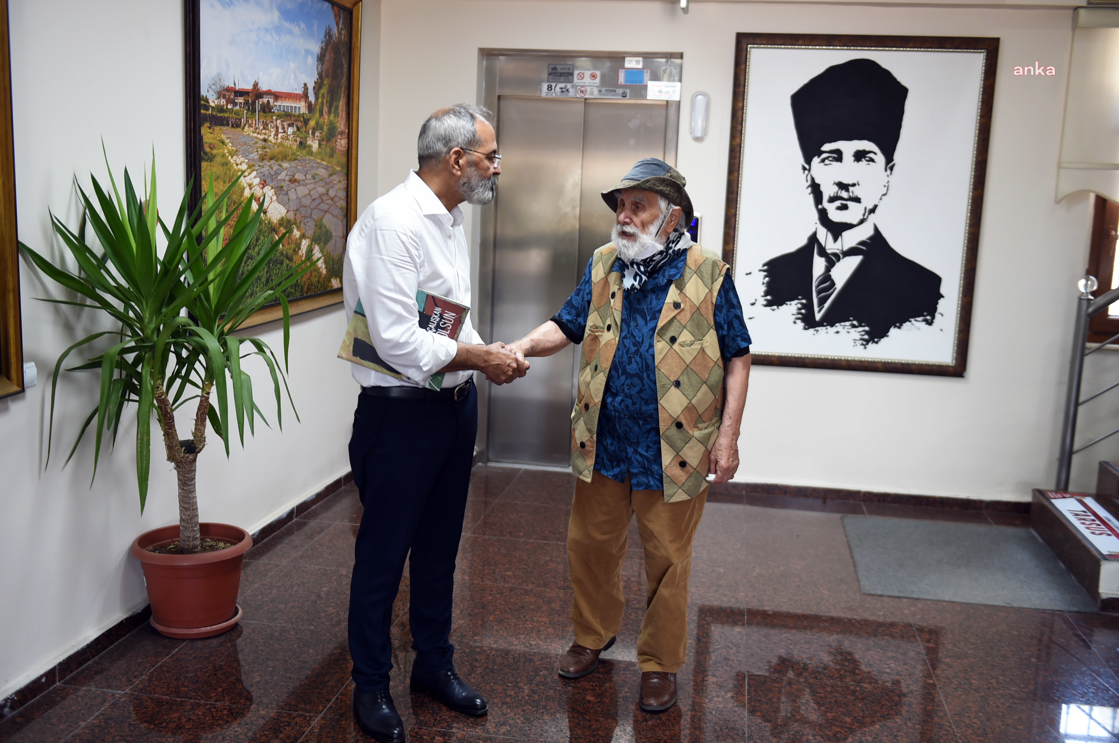SANATÇI ETEM ÇALIŞKAN'DAN TARSUS’UN KURTULUŞUNUN 100. YILINA ÖZEL SERGİ