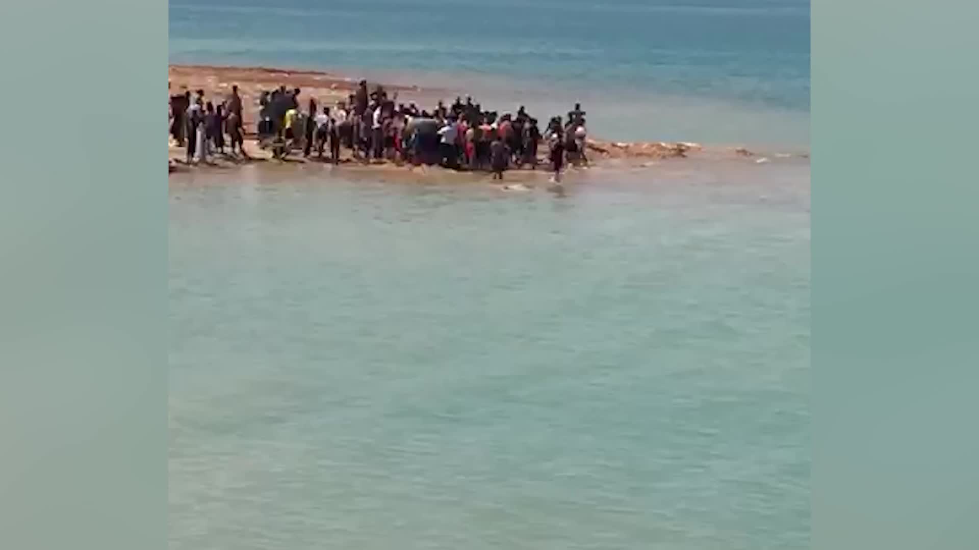 ŞANLIURFA’DA BARAJ GÖLÜNE GİREN İKİ GENÇ BOĞULDU