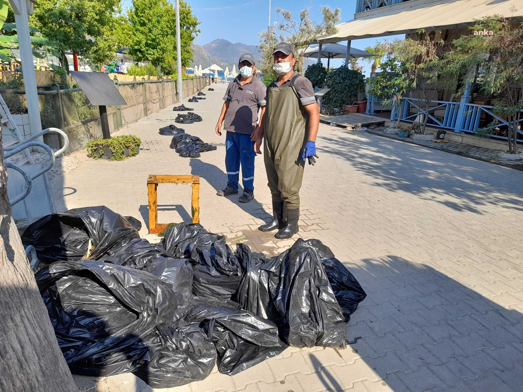 MARMARİS’TE BAYRAMDA 3 BİN TON ÇÖP TOPLANDI