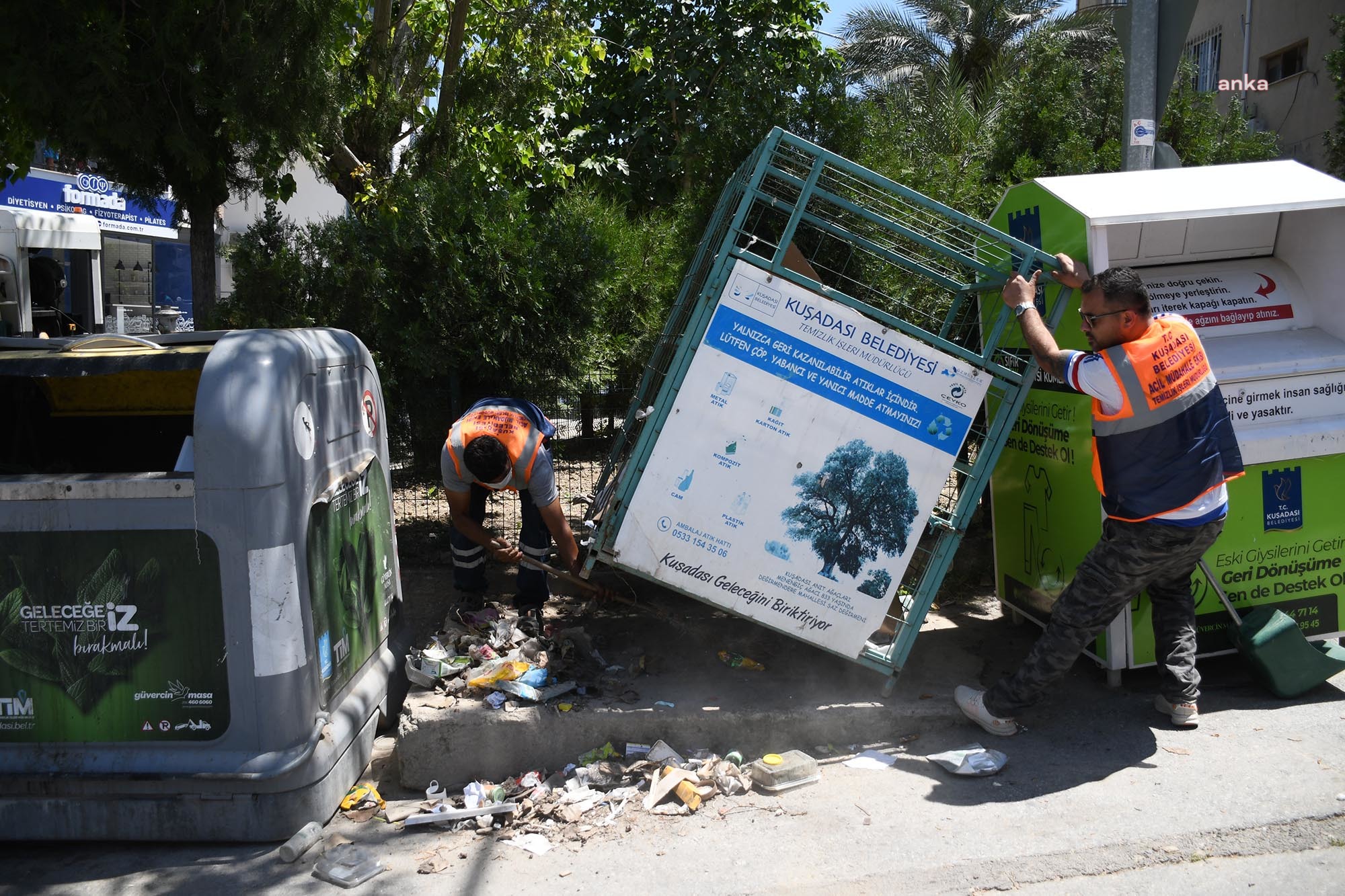 KUŞADASI BELEDİYESİ’NİN BAYRAM TEMİZLİĞİ BİLANÇOSU: 4 BİN 60 TON ÇÖP