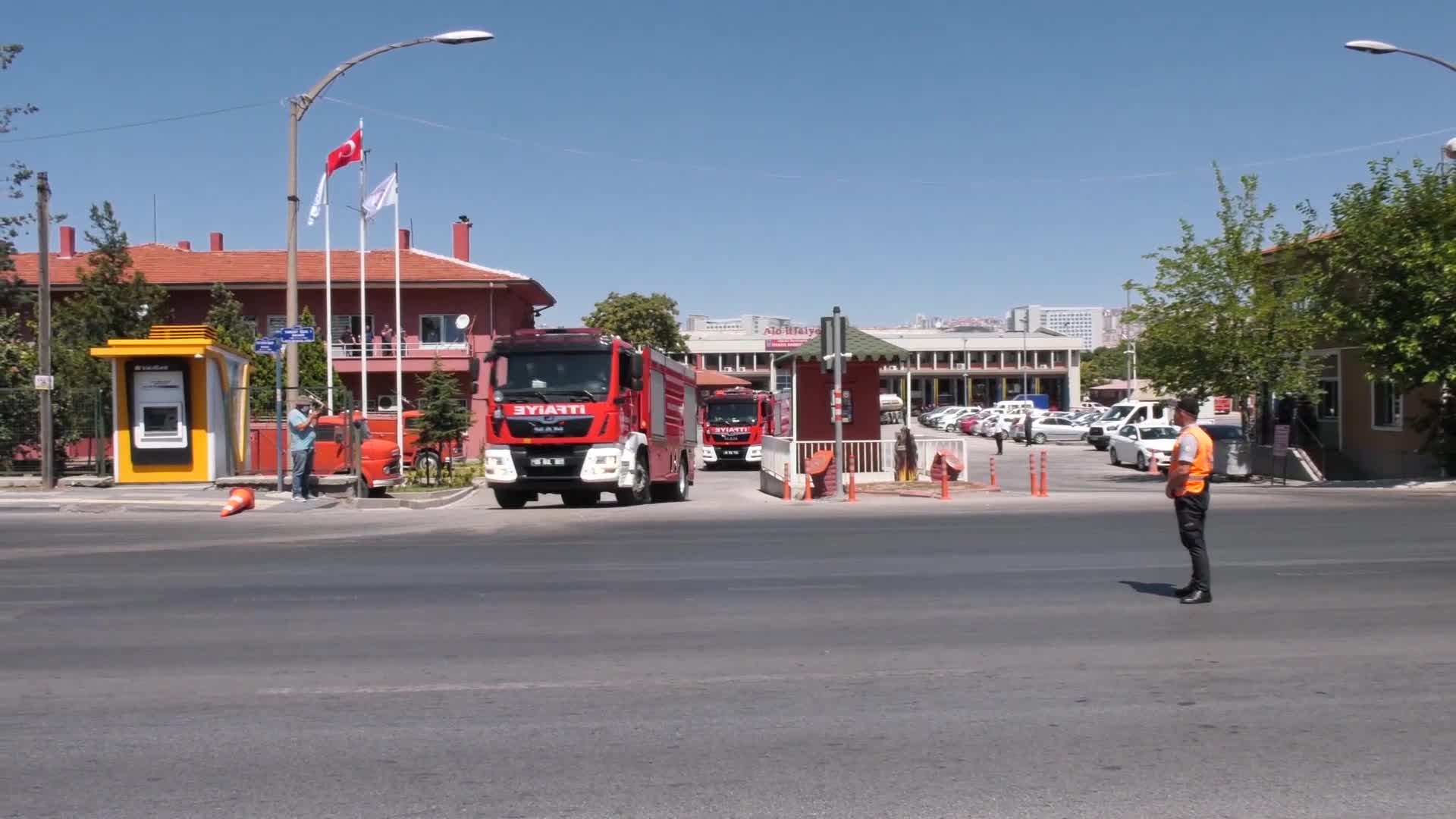ANKARA BÜYÜKŞEHİR BELEDİYESİ, MERSİN VE ANTALYA'YA İFTAİYE EKİBİ GÖNDERDİ
