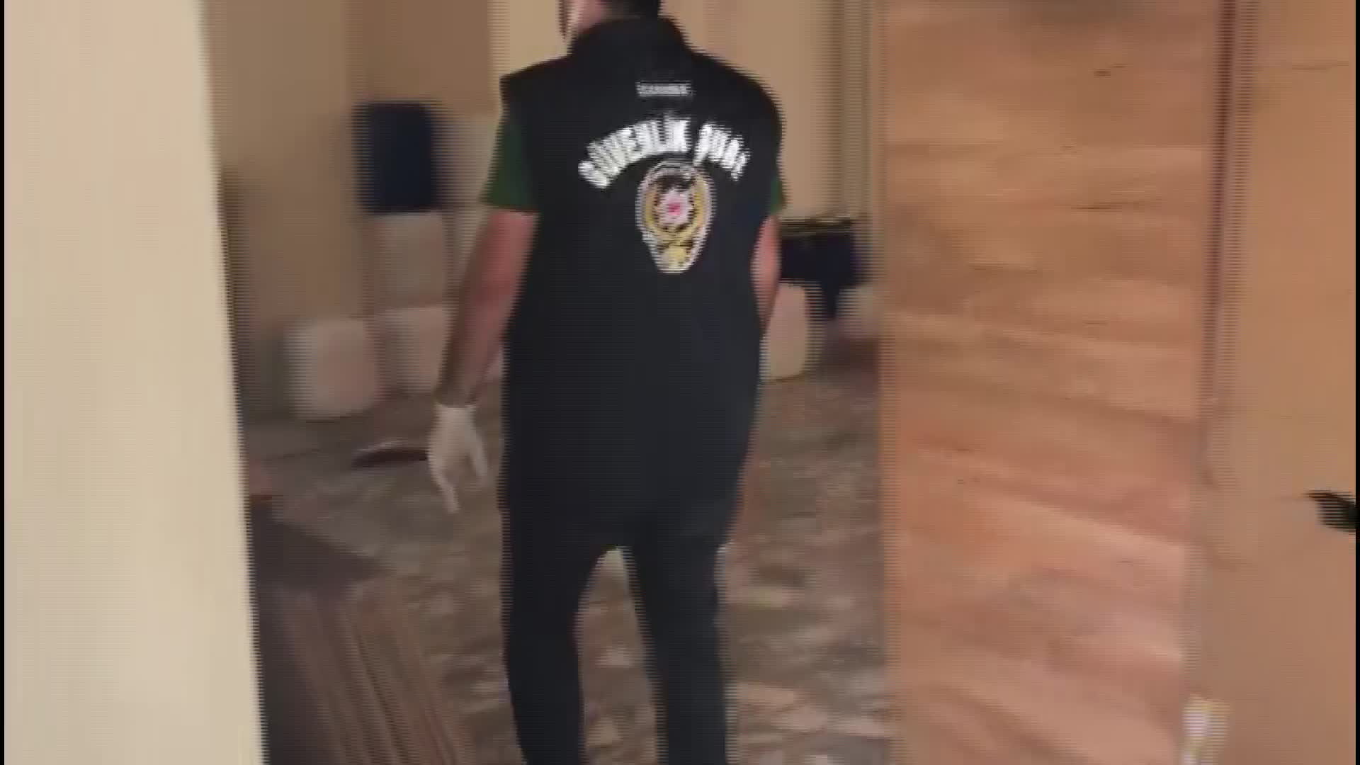 BAĞCILAR'DA 20 BİN SAHTE PARFÜM ELE GEÇİRİLDİ