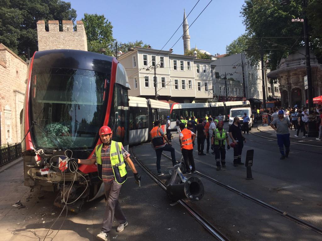 METRO İSTANBUL: TRAMVAY KAZASININ SEBEBİ KURYEDEN DÜŞEN POS CİHAZININ RAYA SIKIŞMASI