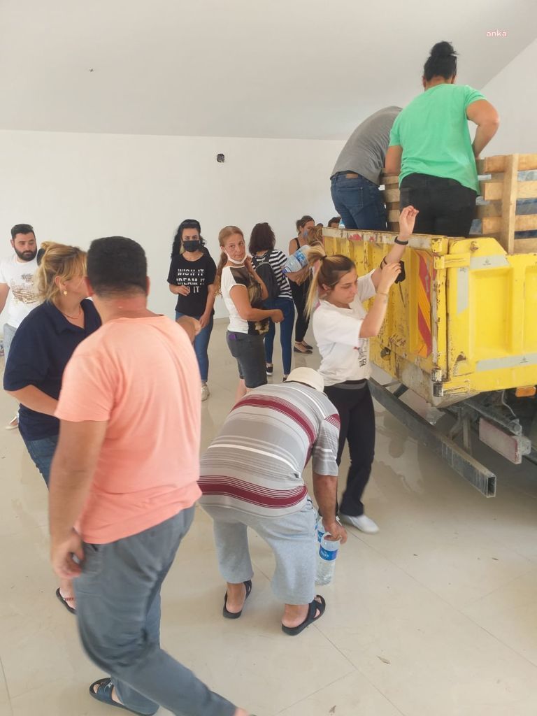 EFELER HALKININ BAĞIŞLARI YANGIN BÖLGESİNE ULAŞTI