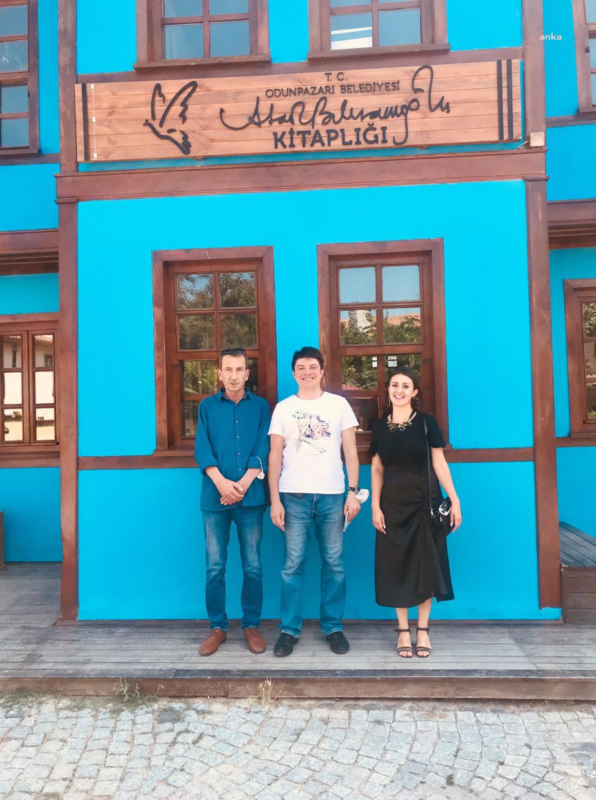 RUSYA FEDERASYONU MÜSTEŞARI ATAOL BEHRAMOĞLU KİTAPLIĞINI GEZDİ