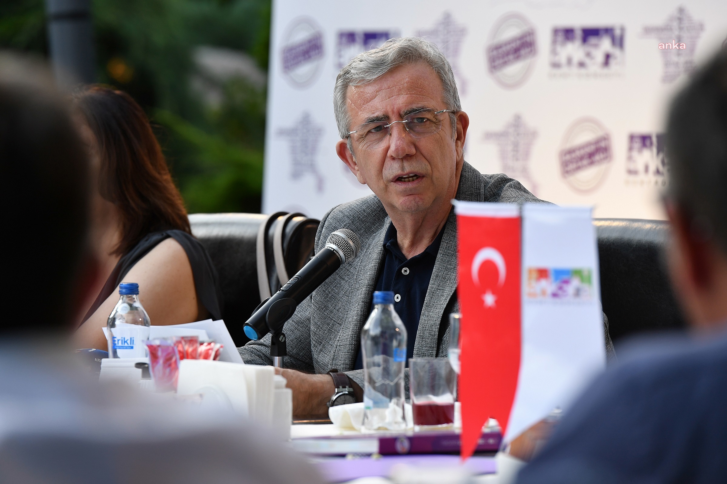 MANSUR YAVAŞ: YANGINA MARUZ KALAN BÖLGELERE YARDIM ELİMİZİ UZATTIK