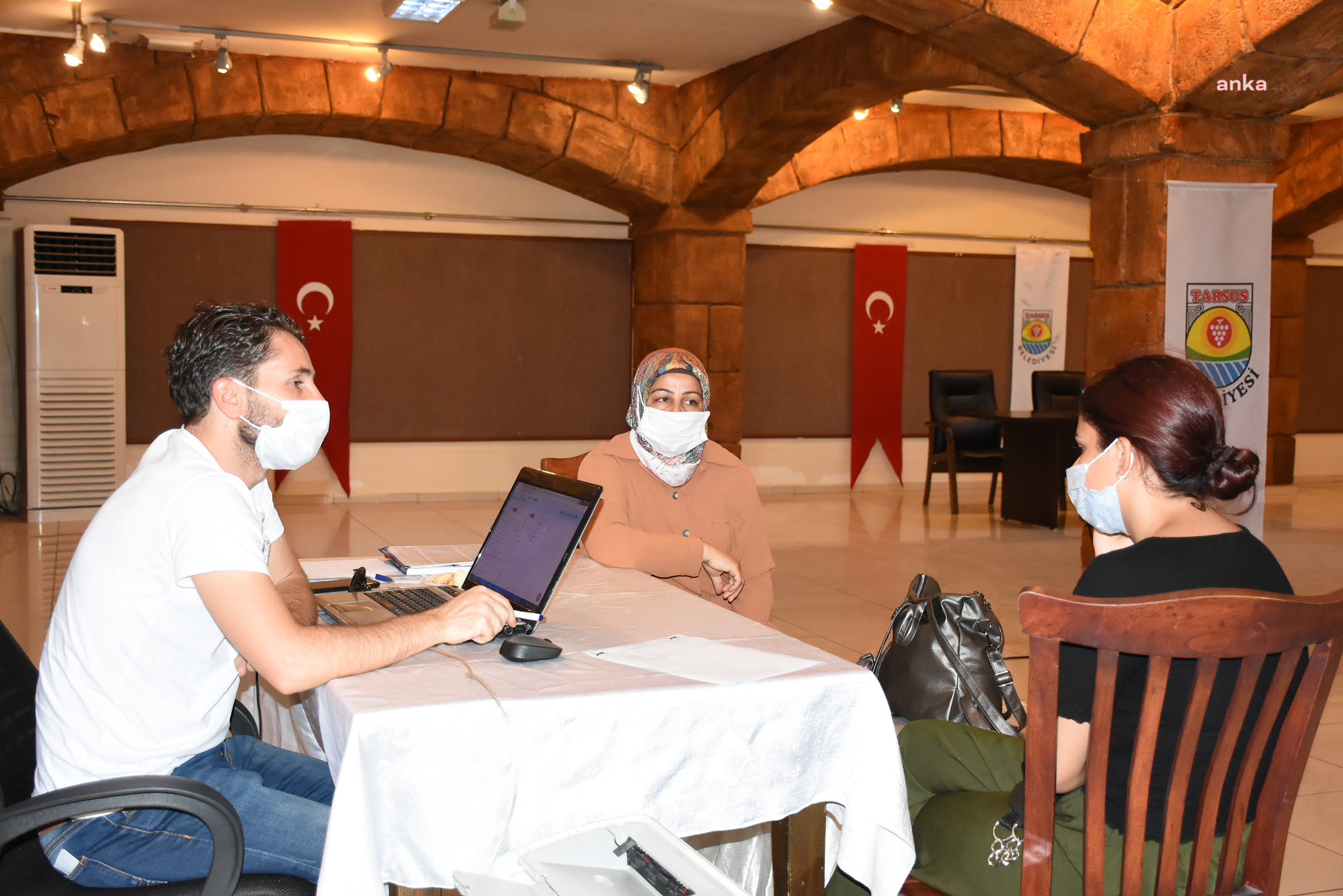 TARSUS BELEDİYESİ'NDEN ÖĞRENCİLERE TERCİH DESTEĞİ
