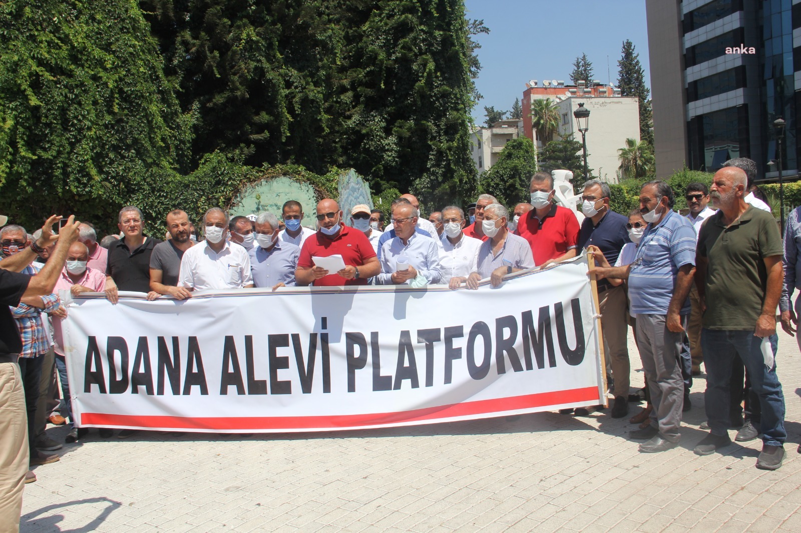 ADANA ALEVİ PLATFORMU: HER TÜRLÜ IRKÇILIĞIN KARŞISINDAYIZ