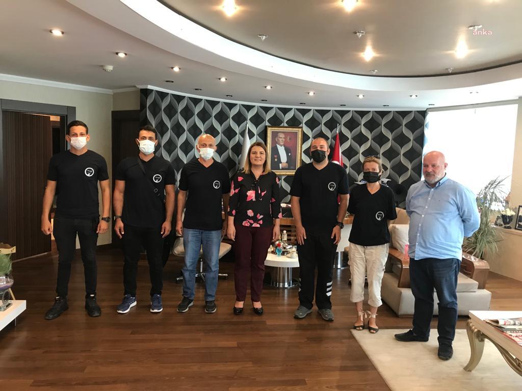 İZMİT BELEDİYE BAŞKANI HÜRRİYET, AFED GÖNÜLLÜLERİNİ AĞIRLADI