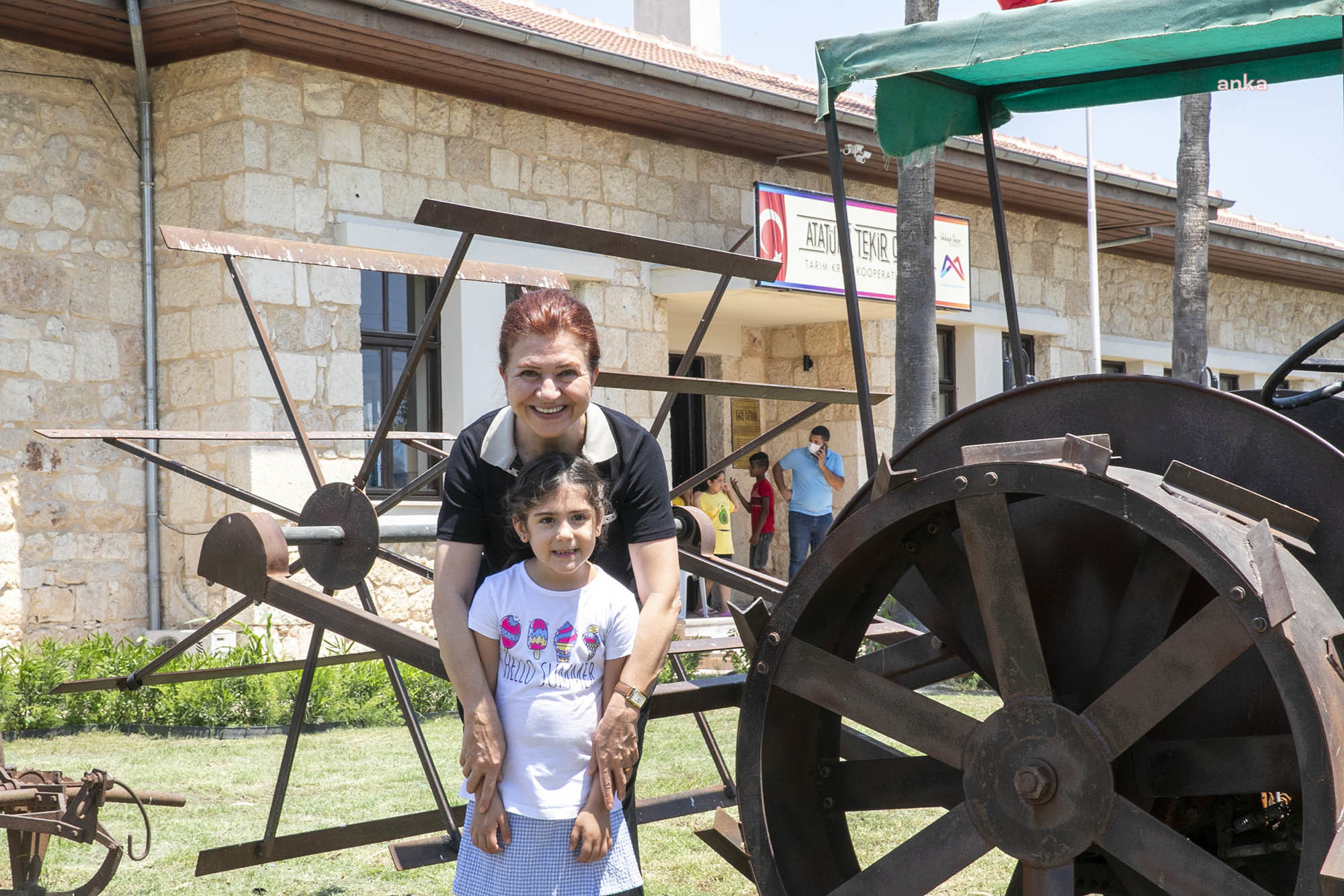GAZİ ÇİFTLİĞİ, ZİYARETÇİLERİNİ AĞIRLAMAYA DEVAM EDİYOR