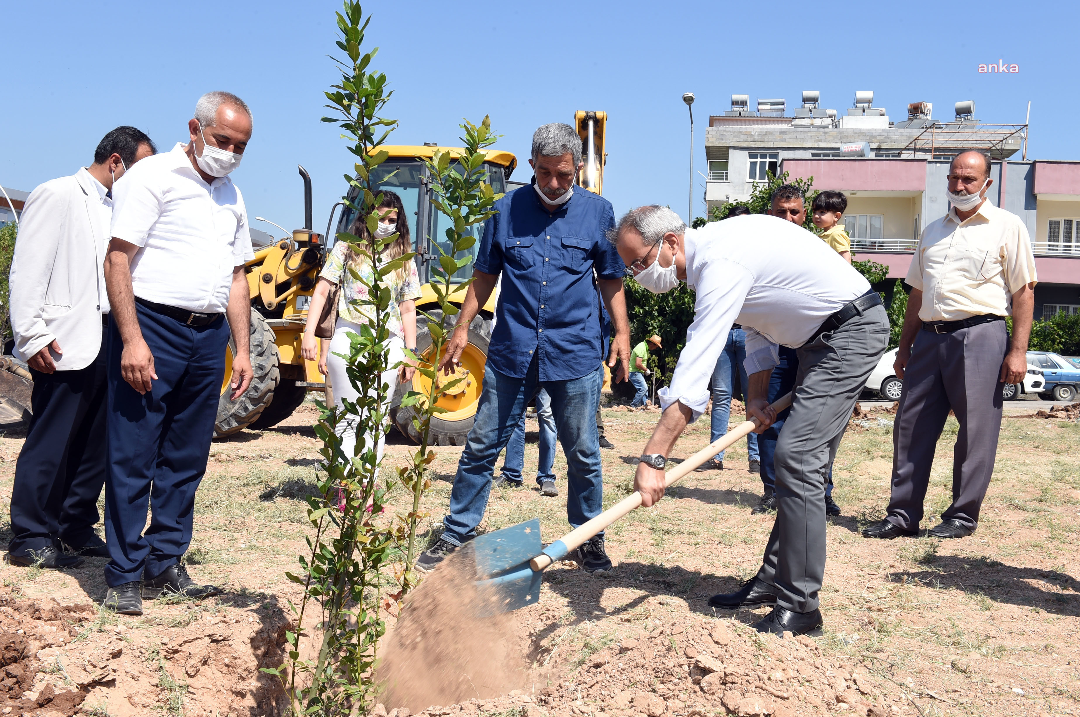 TARSUS BELEDİYE BAŞKANI HALUK BOZDOĞAN: "YANGINA DAYANIKLI AĞAÇ TÜRLERİ DİKİLMELİ"
