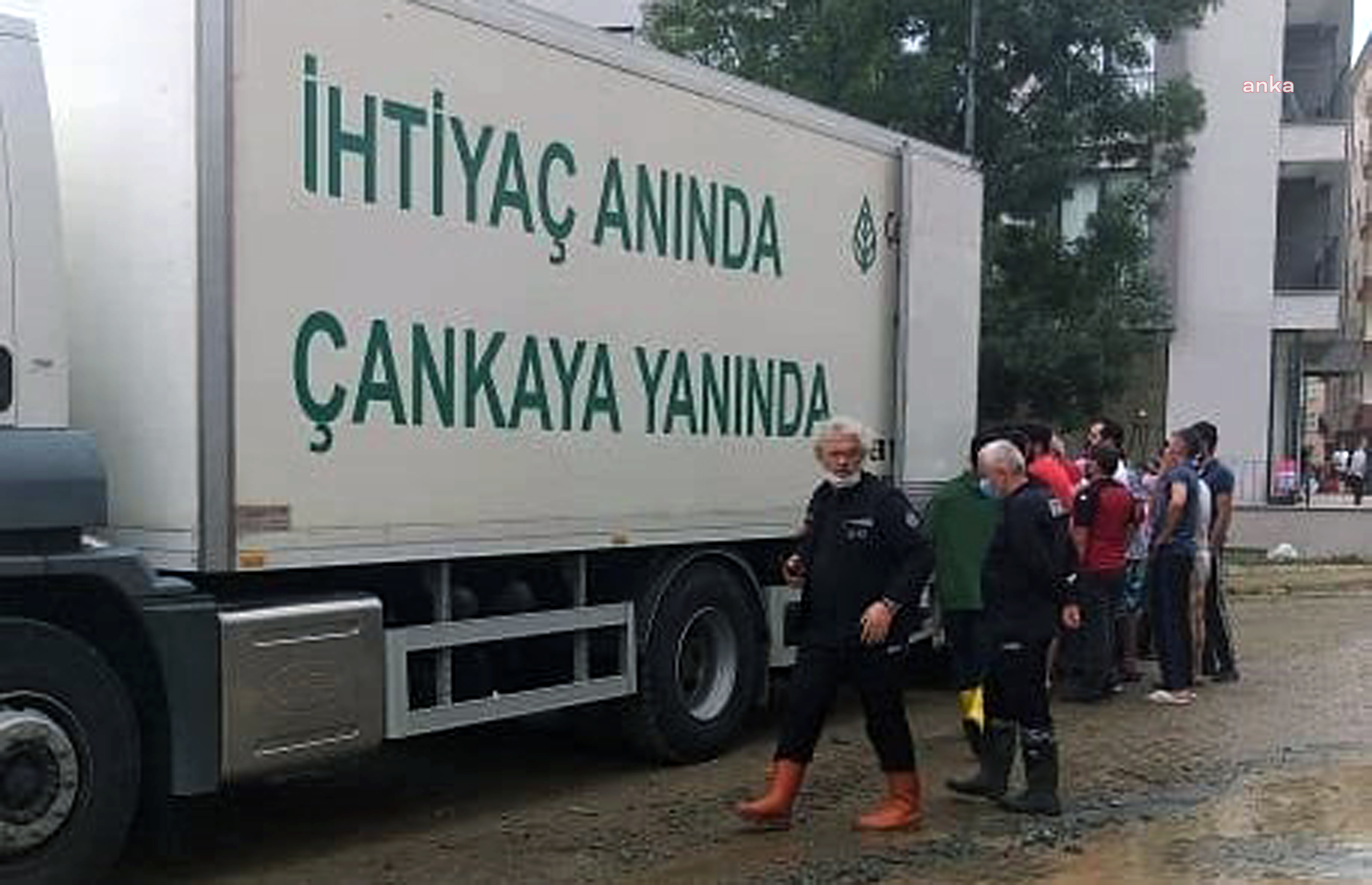 ÇANKAYA BELEDİYESİ'NDEN MARMARİS VE MİLAS'A YARDIM TIRLARI