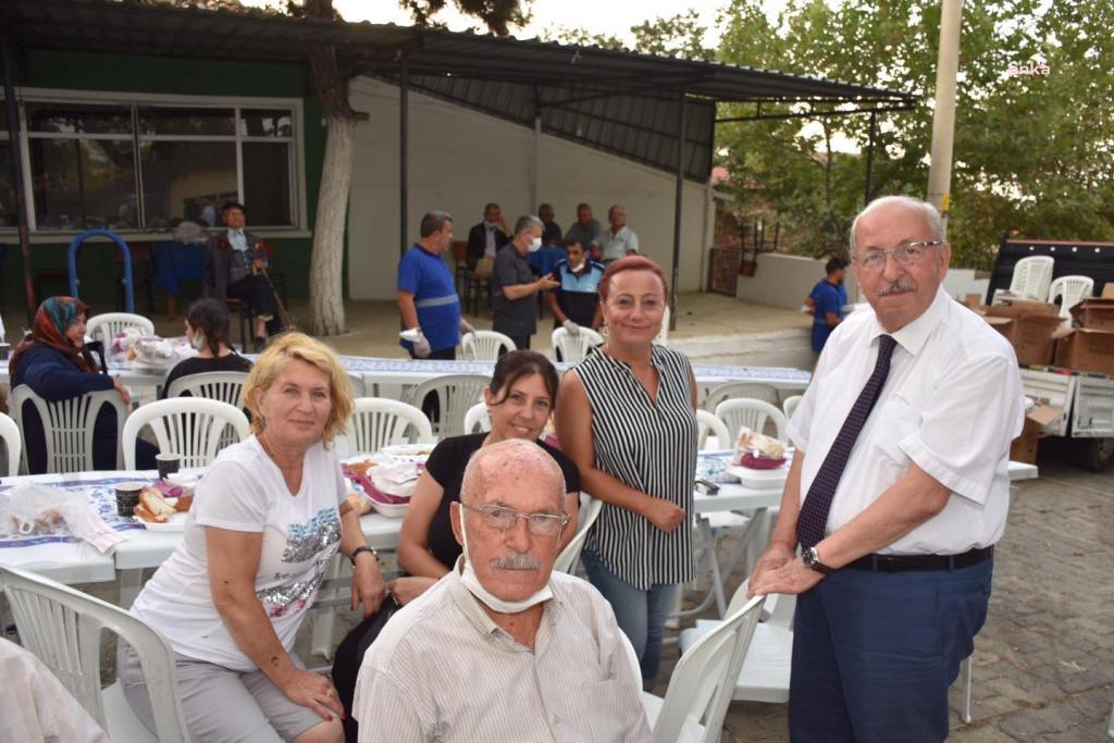 TEKİRDAĞ BÜYÜKŞEHİR BELEDİYE BAŞKANI ALBAYRAK GÜZELKÖY MAHALLESİ SAKİNLERİYLE BİR ARAYA GELDİ