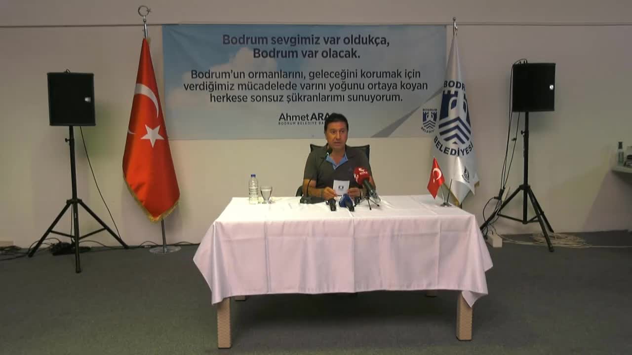 BODRUM BELEDİYE BAŞKANI ARAS: "10 BİN FUTBOL SAHASI BÜYÜKLÜĞÜNDE ALAN YANDI"