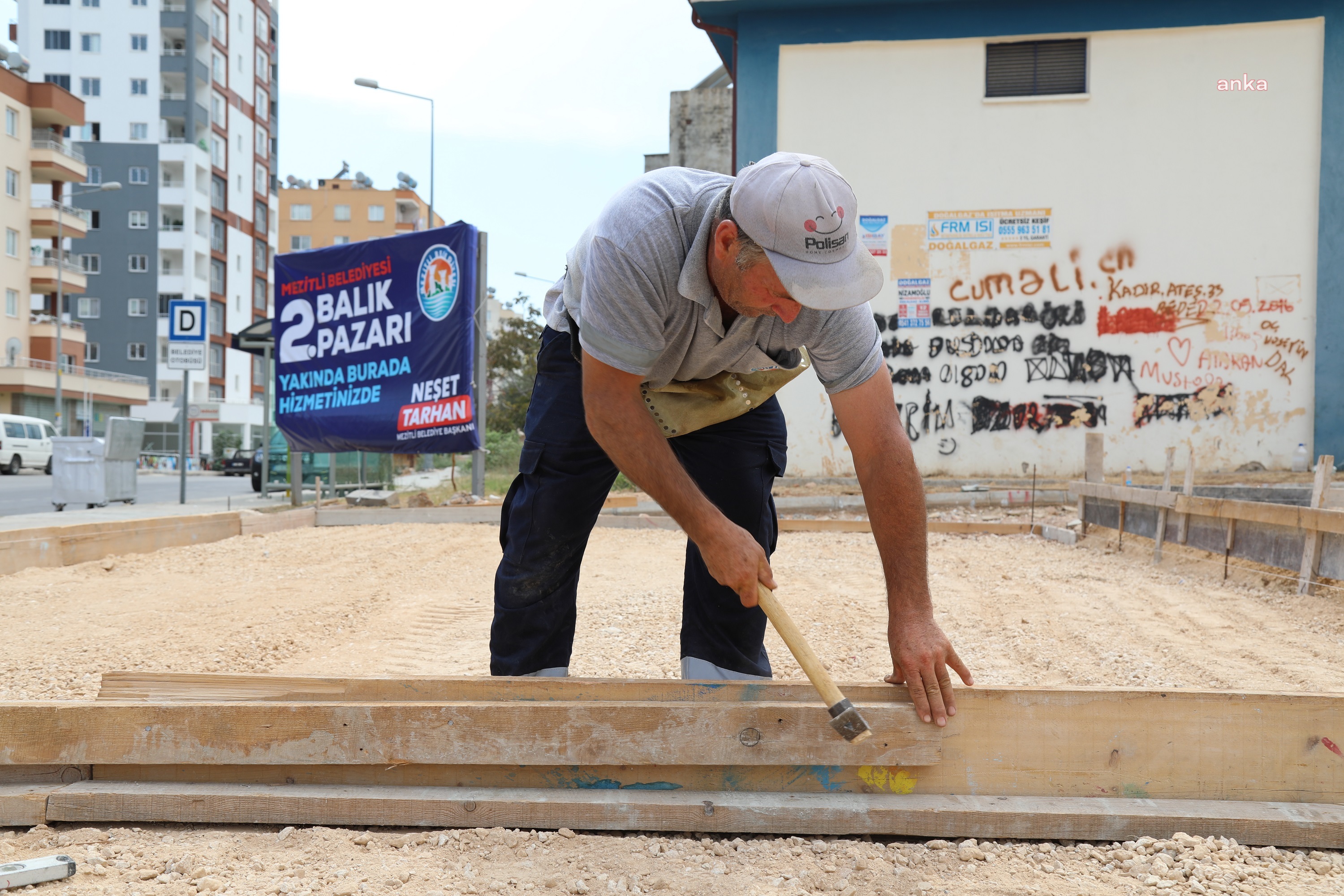 MEZİTLİ'DE İKİNCİ BALIK PAZARI AÇILIYOR