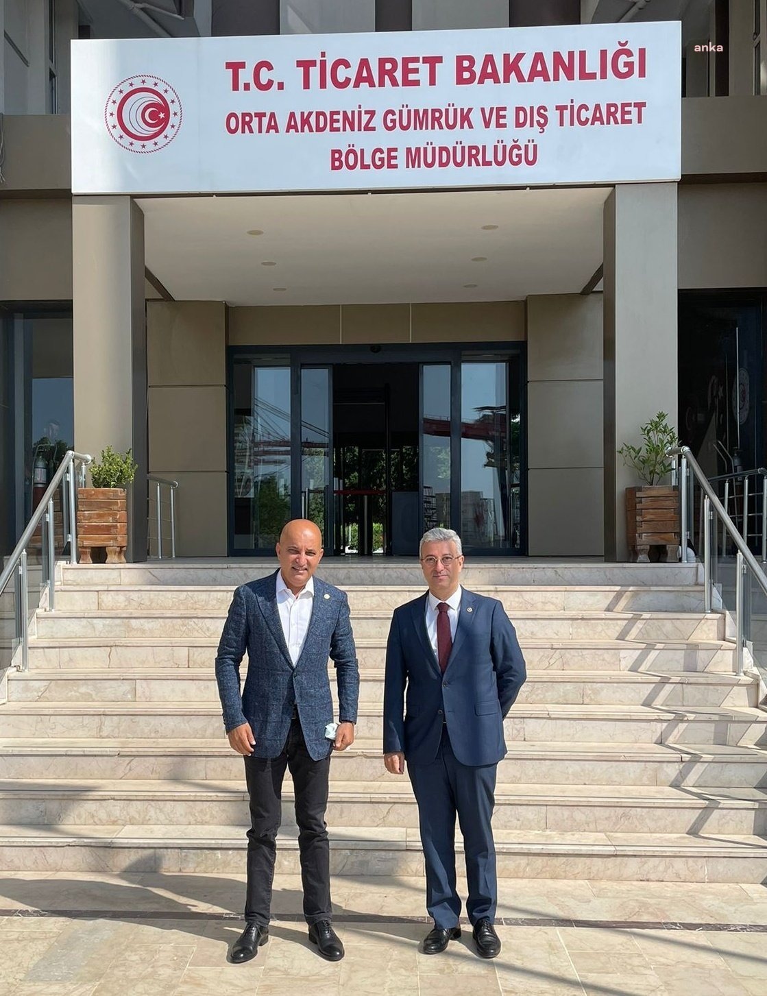 CHP'Lİ VEKİLLERDEN MERSİN LİMAN İŞLETMESİ'NE: " 'KÖR NOKTA' AÇIKLAMASI SAMİMİ DEĞİL"